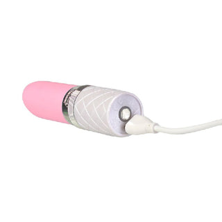 Pillow Talk Lusty Flickering Massager Pink