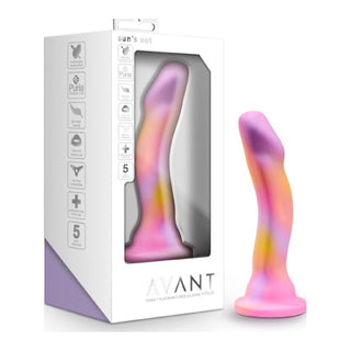 Avant Suns Out Pink Silicone Dildo