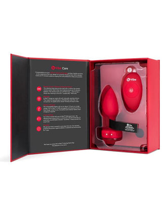 b-Vibe Remote Control Vibrating Jewelled Heart Plug M/L