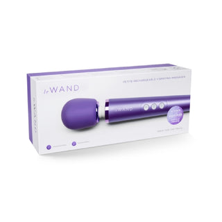 LE WAND PETITE RECHARGEABLE VIBRATING MASSAGER VIOLET